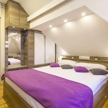 Apartment Mozaik *